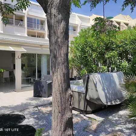 1, Natura Au Village Naturiste Apartment *