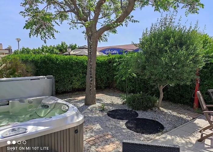 1, Natura Au Village Naturiste Agde